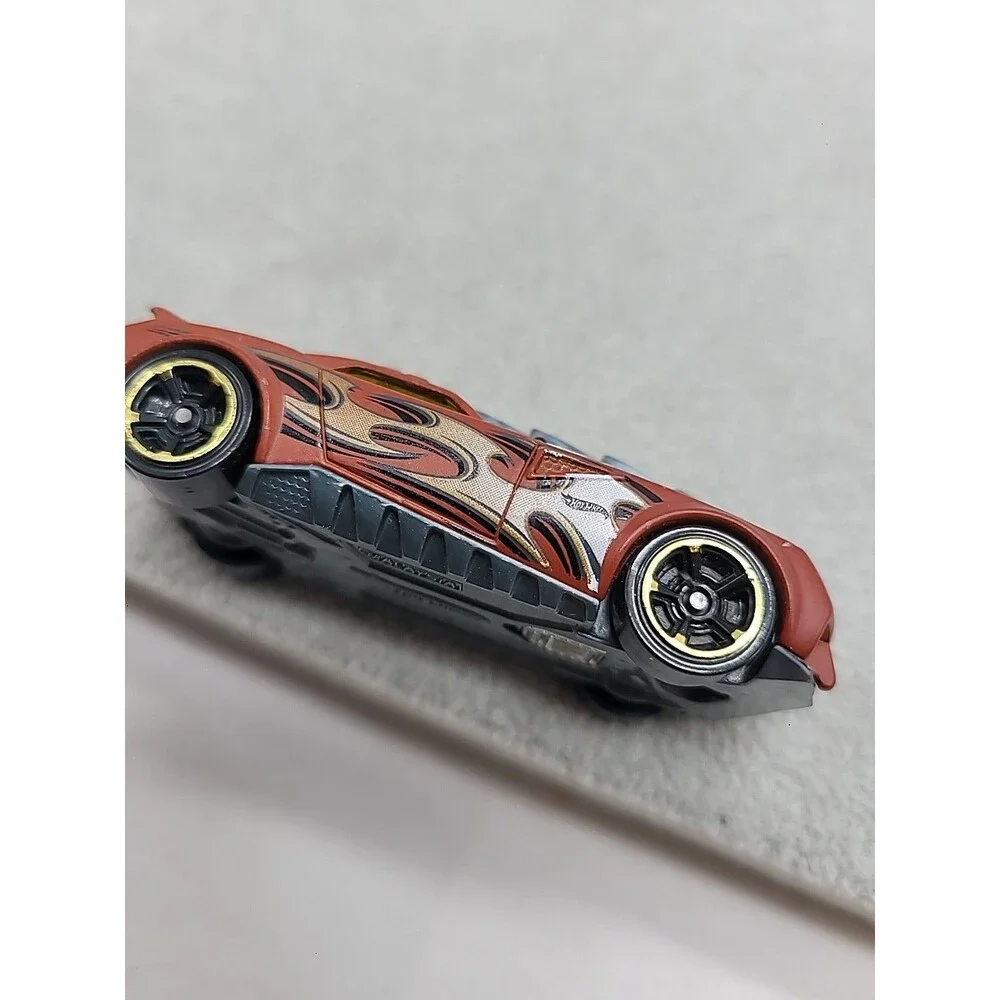 2017 Hot Wheels  Barbaric Diecast Car Brown 1:64